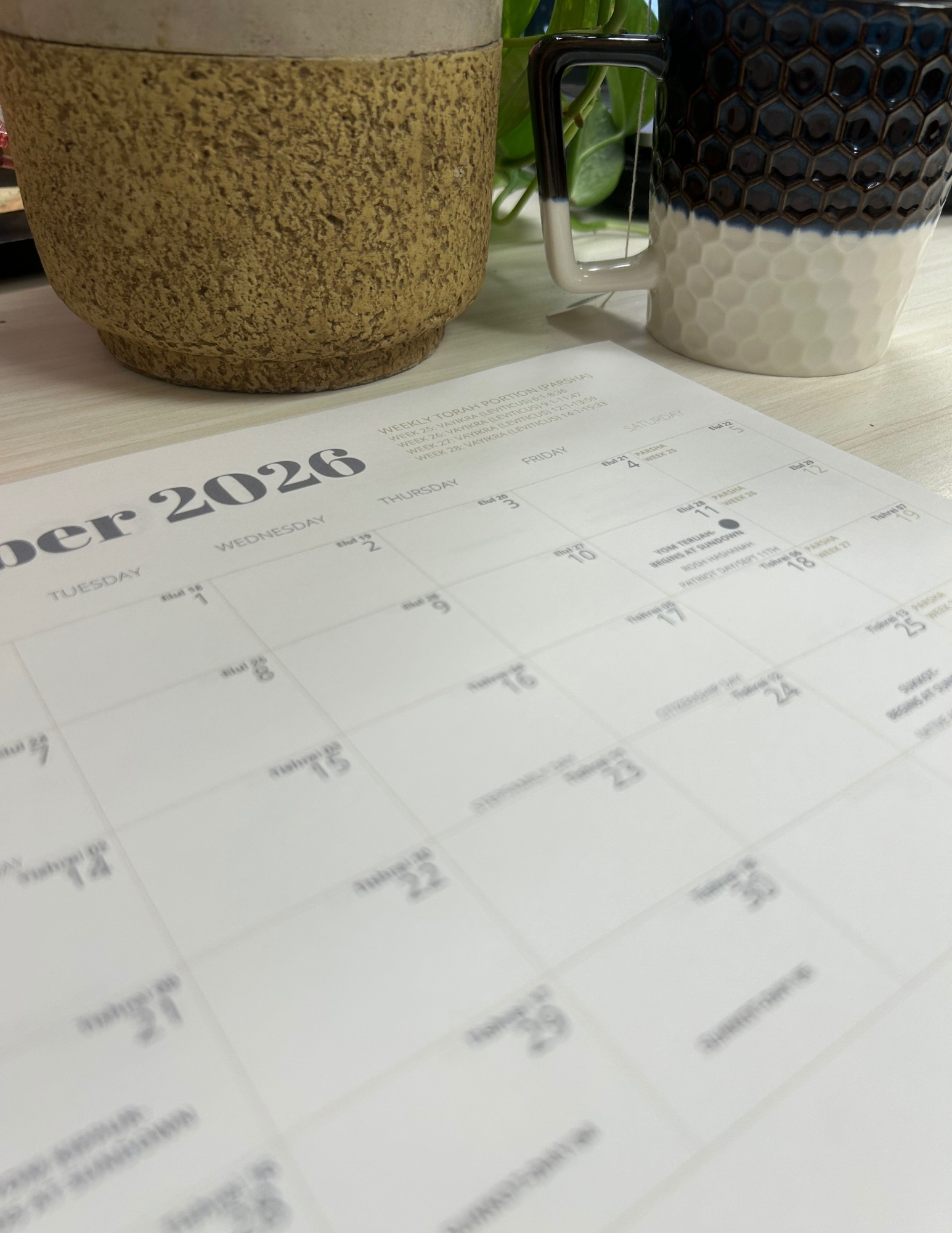 Green Plaid Classic Calendar: A Digital Integrated Biblical and Gregorian Calendar for 2026